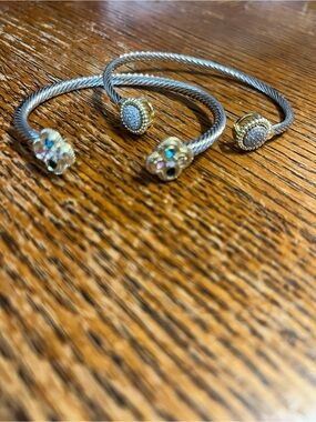 Women’s 2 tone open Bangles. CZ accents